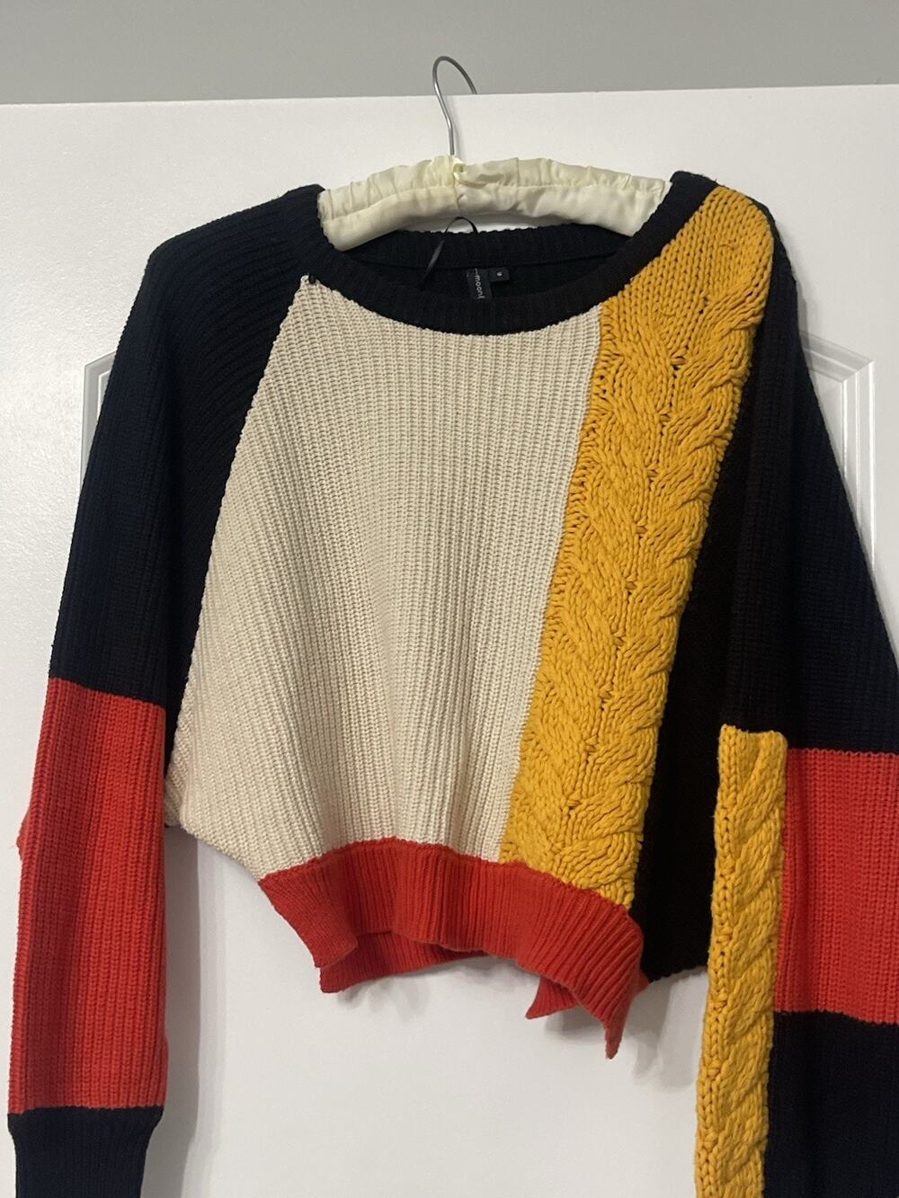 Moon & Madison Colorblock Cable Knit Cropped Sweater Size Small Multi Y2K